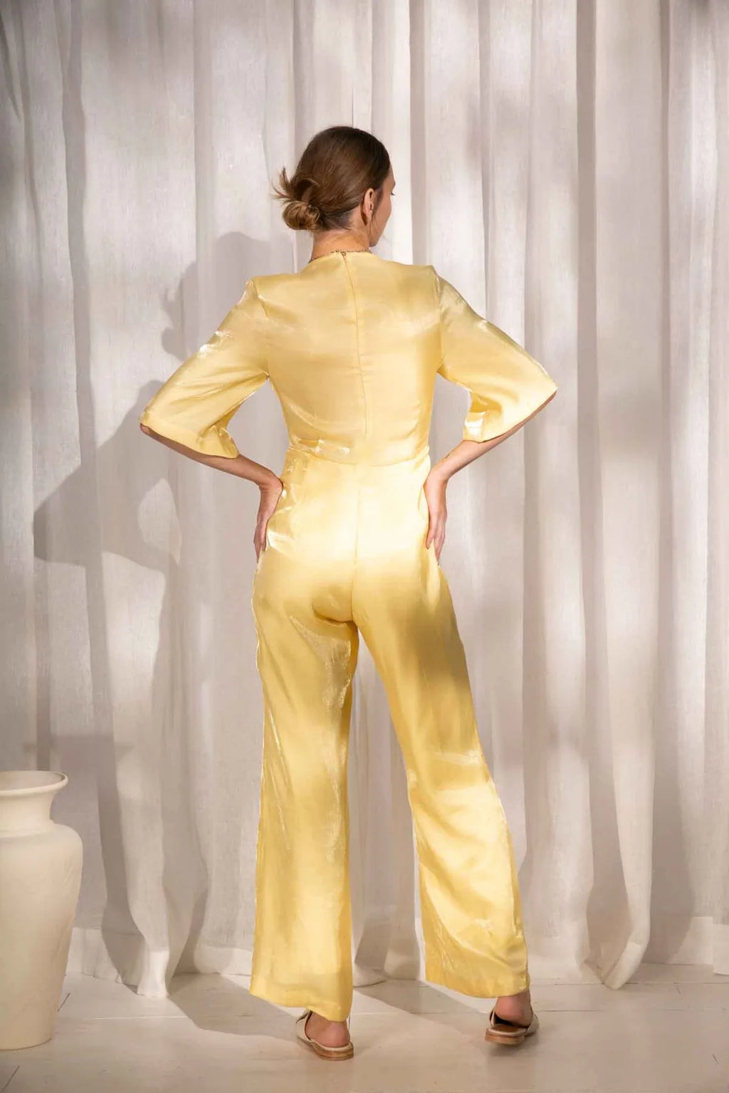 MONO LYRA AMARILLO