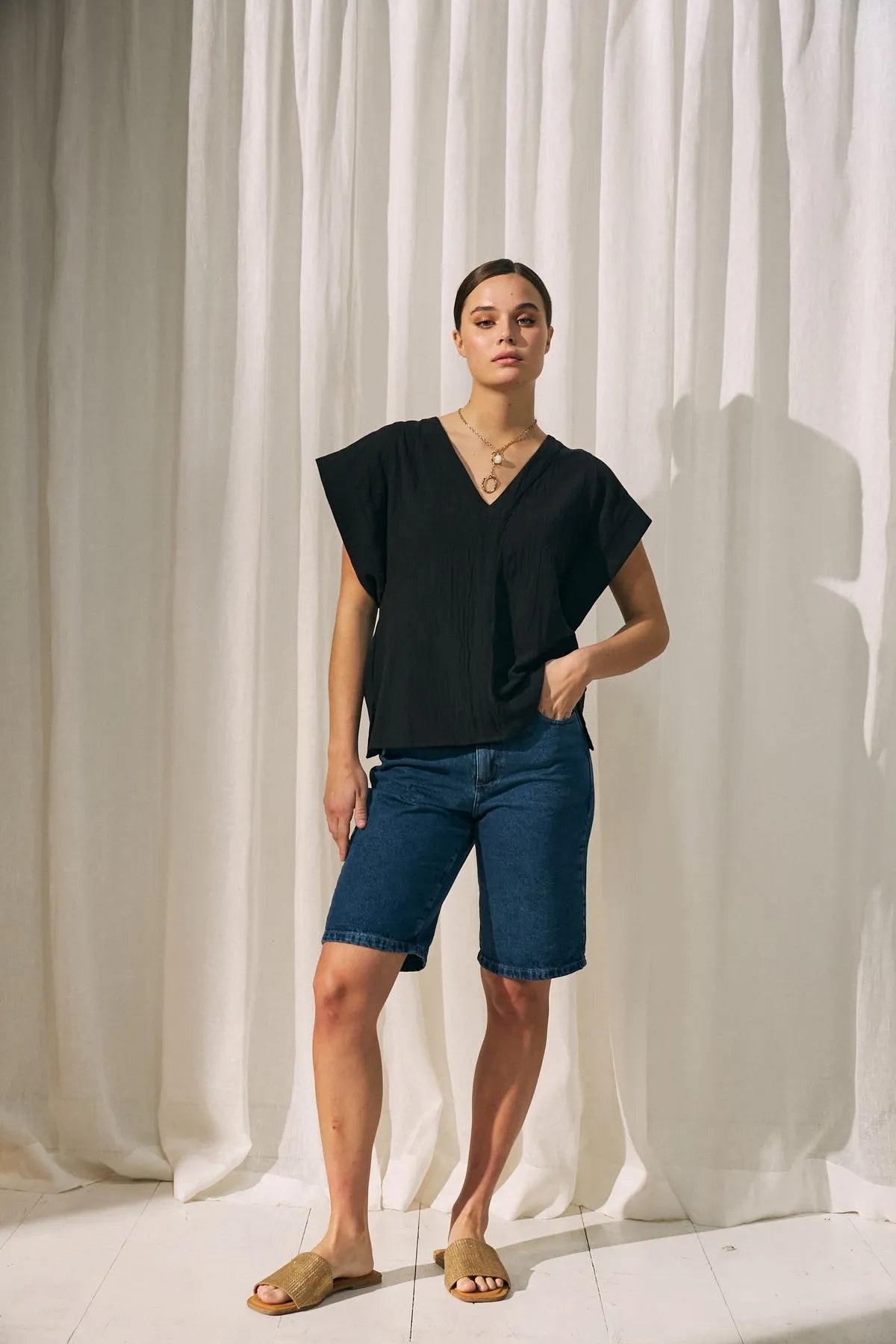 TOP GREDEL NEGRO