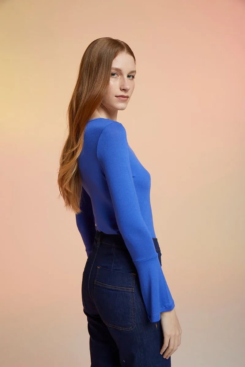 REMERA AMBAR AZUL