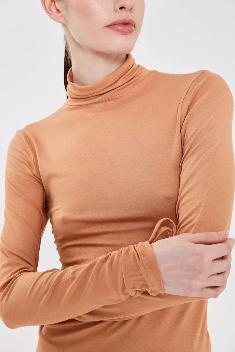 POLERA SHADOW CAMEL