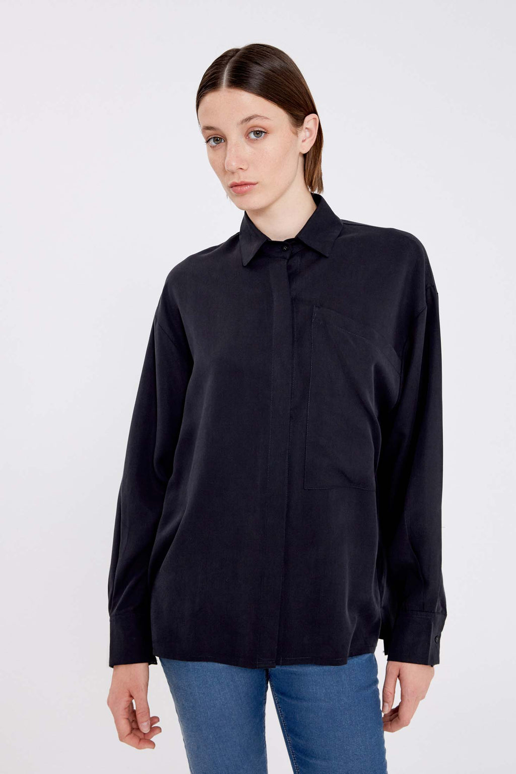 CAMISA LIPA NEGRA