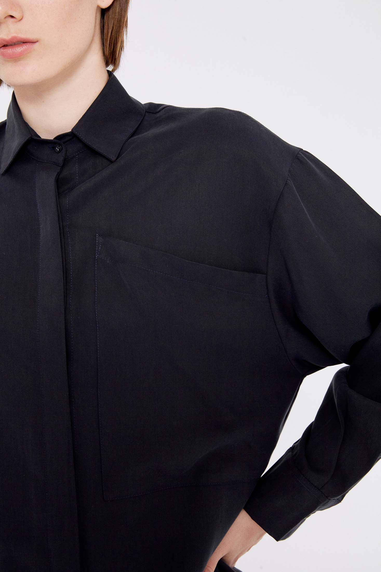 CAMISA LIPA NEGRA