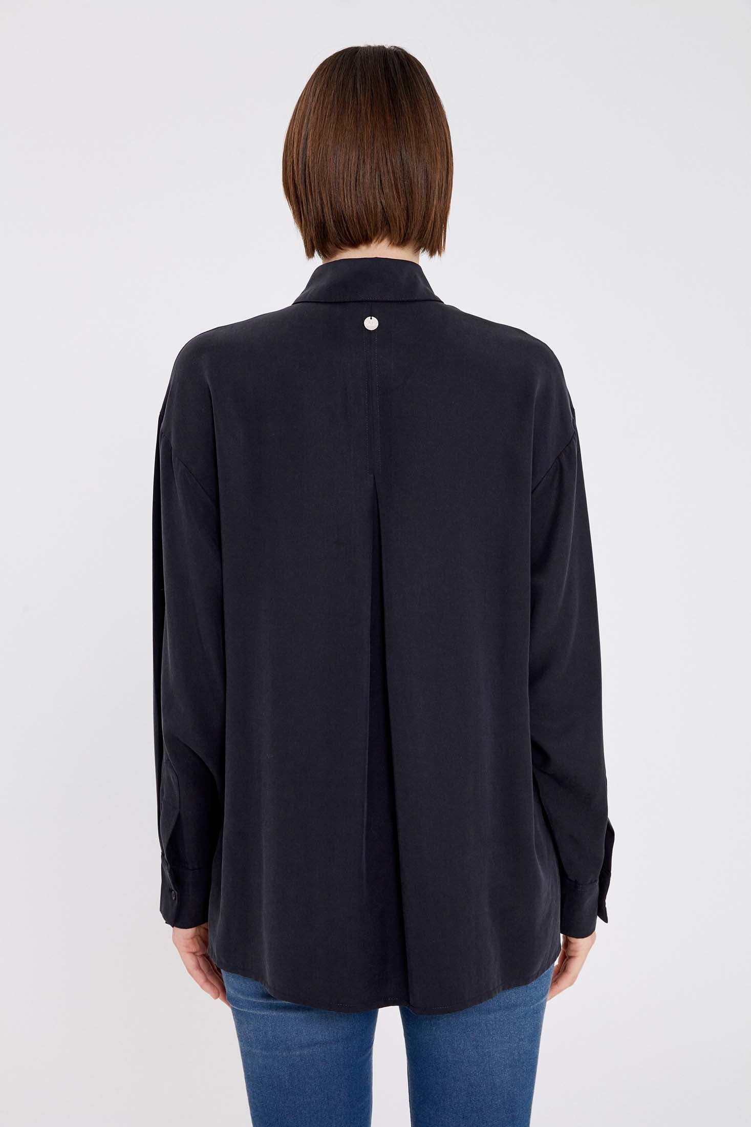 CAMISA LIPA NEGRA
