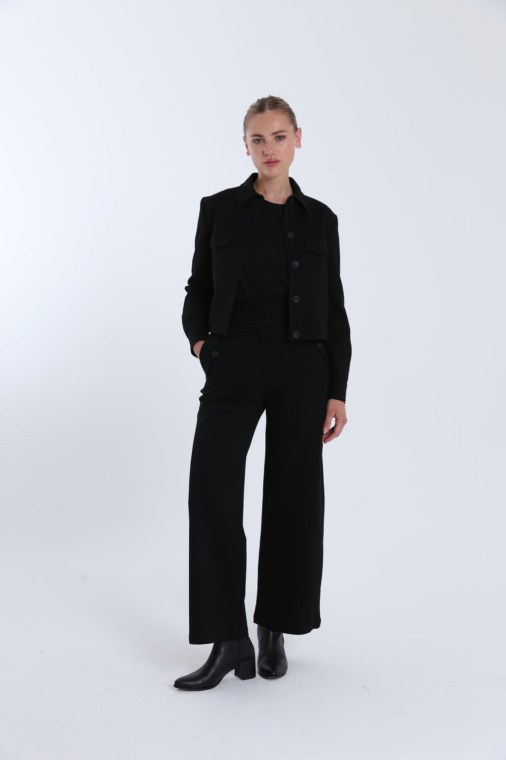 CHAQUETA LUCILLE NEGRO