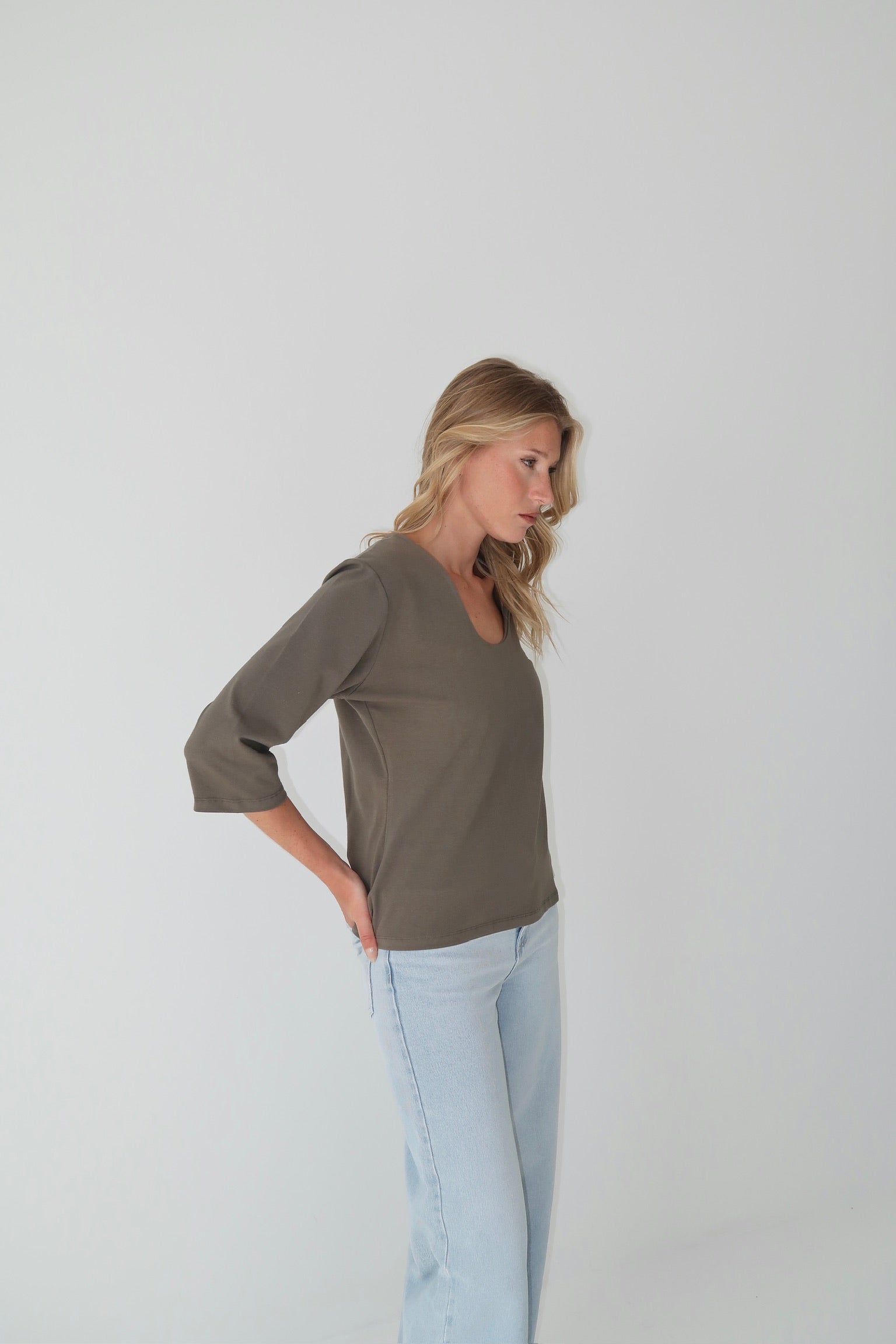 REMERA CLASICA 3/4