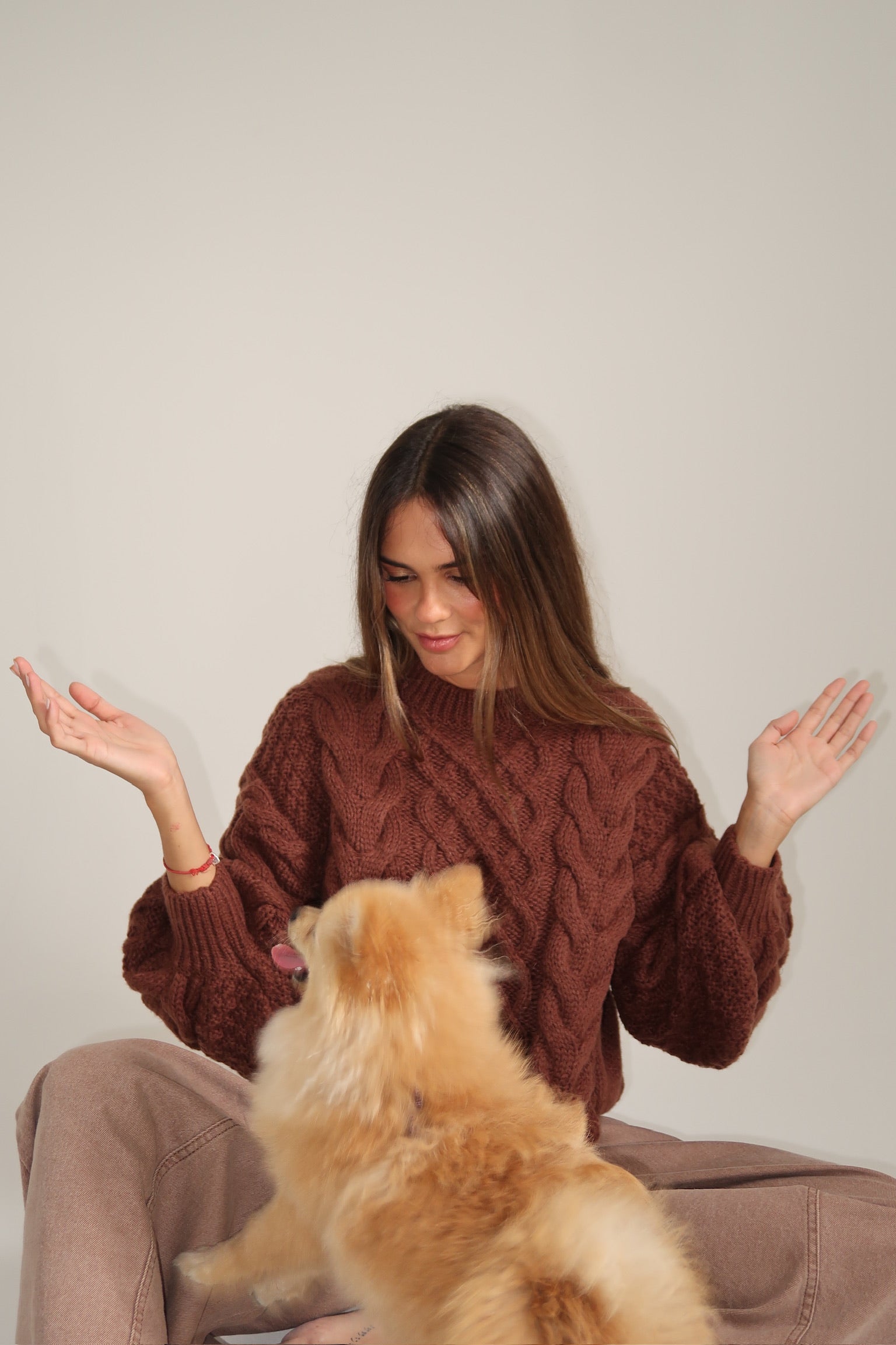 SWEATER CARAMEL CHOCOLATE