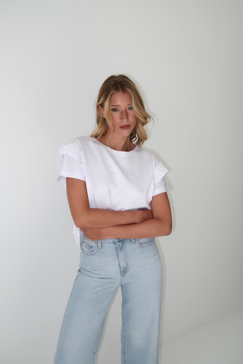REMERA JUNO OFF WHITE