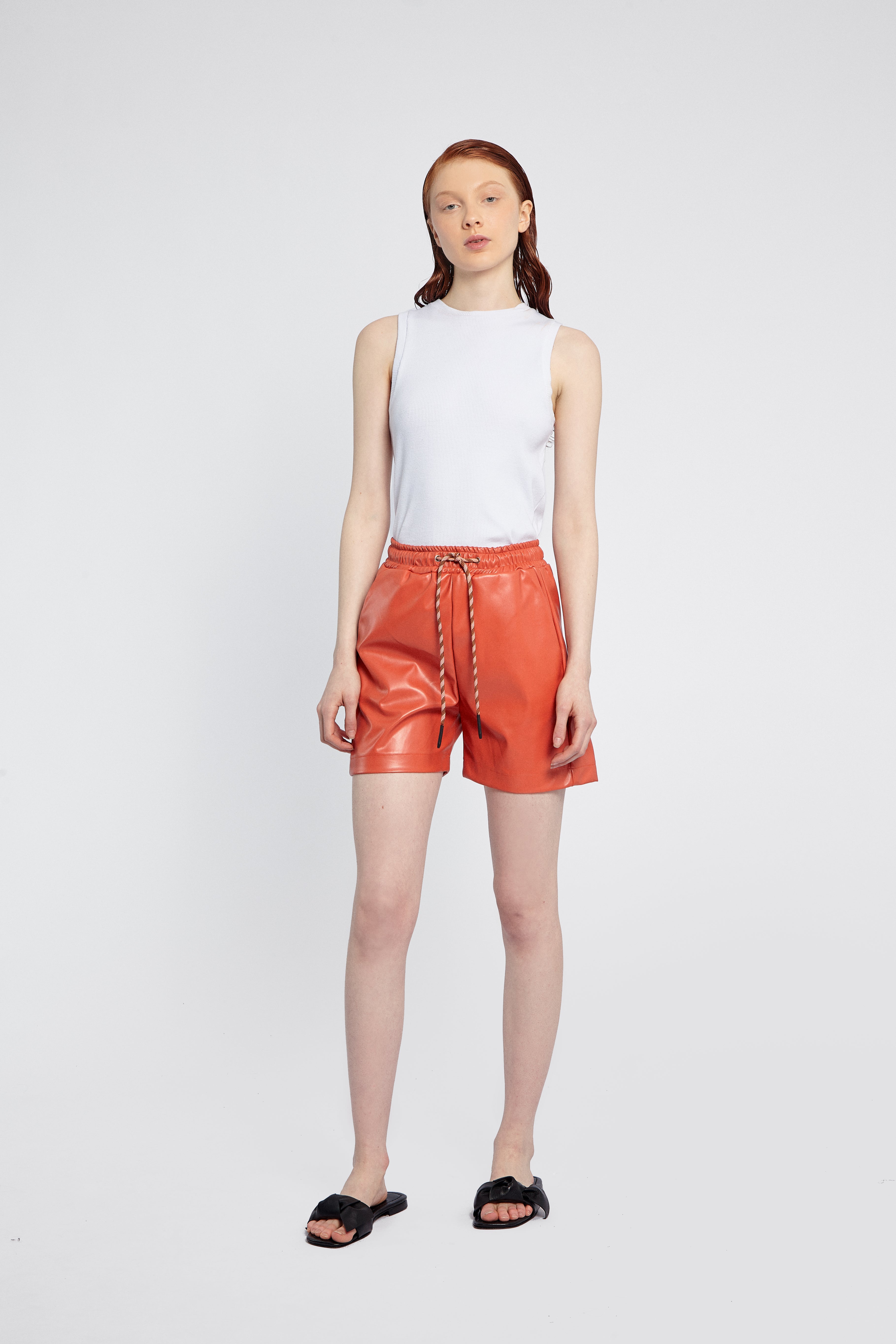 SHORT DELIA NARANJA