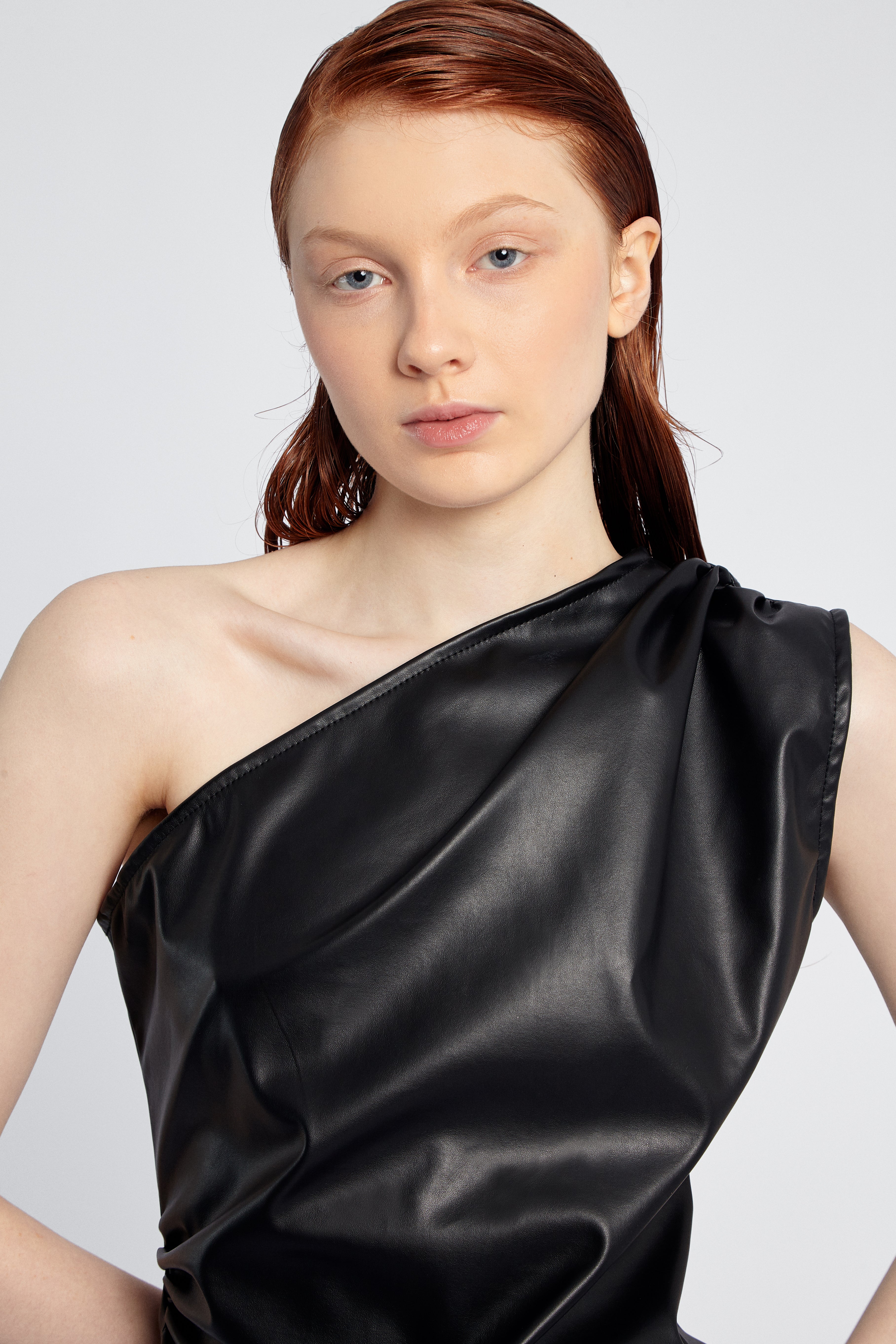 TOP HARUKO NEGRO